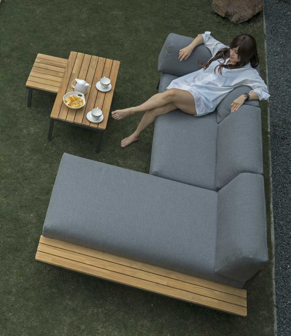 Zebra Hudson Daybed, Teak-Ablage rechts Zebra